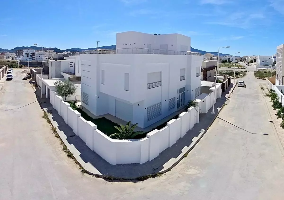 Villa à 2 pas de la mer Borj Cedria