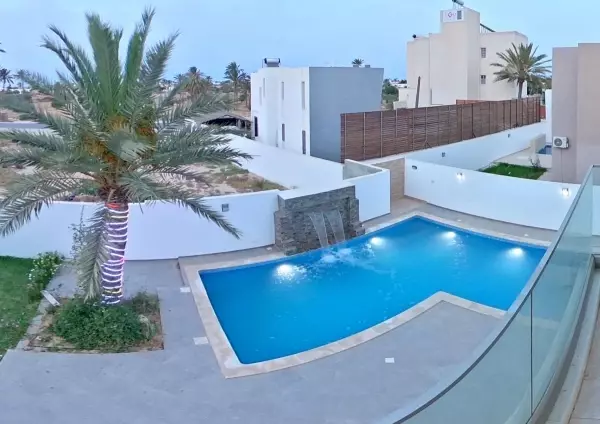 Villa avec piscine