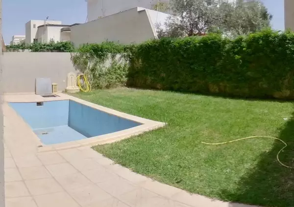 Duplex avec piscine
